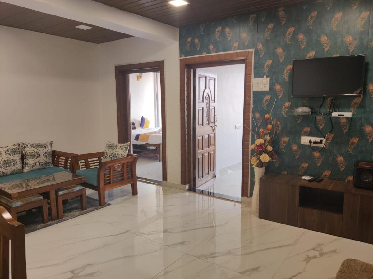 Whitehouse Homestay By Oxystays Hospitality อลีบาก ภายนอก รูปภาพ