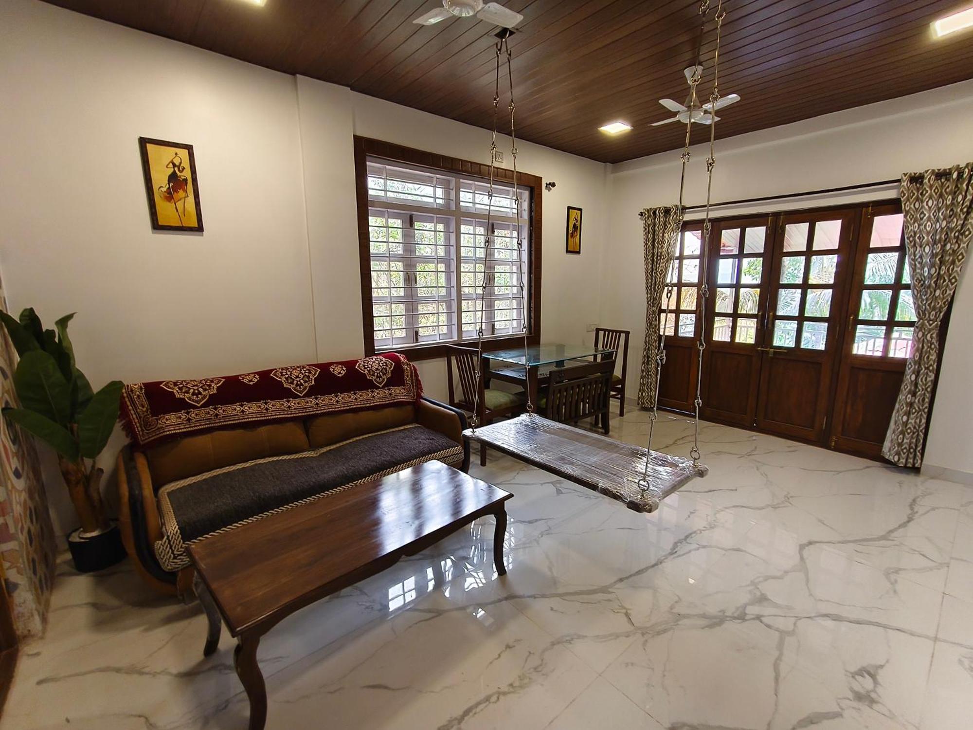 Whitehouse Homestay By Oxystays Hospitality อลีบาก ห้อง รูปภาพ